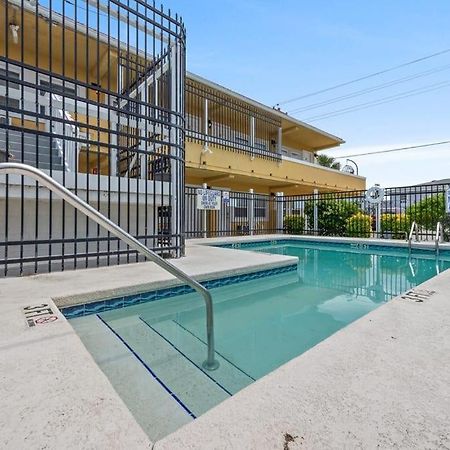 미를 비치 Perfect Location 1Br Pool Parking Outside Area 8 아파트 외부 사진